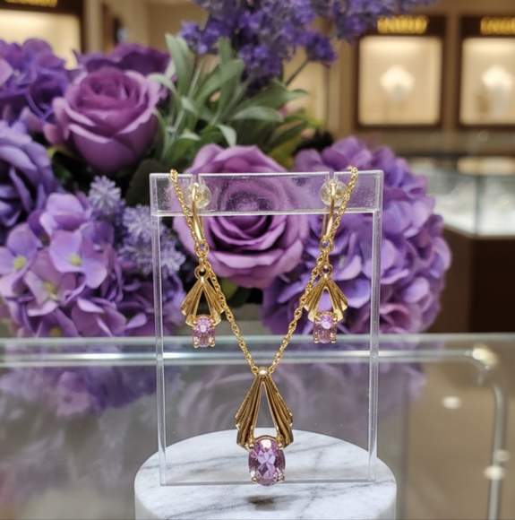 Necklace/Earrings - Picture 11 of 11